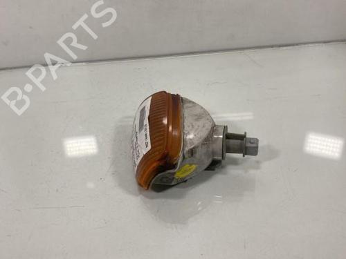 Used Right front indicator Right front indicator VW POLO Coupe (86C, 80) 1.0 Cat (45 hp) 19977621 19977621