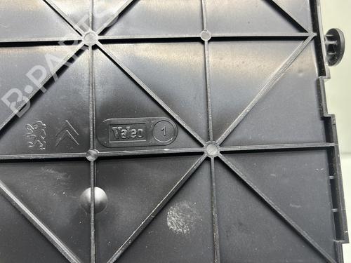 Fuse box PEUGEOT 807 (EB_) 2.0 HDi | BP31205870E1