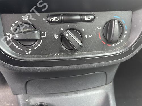 Steering column stalk CITROËN C3 I (FC_, FN_) 1.4 HDi | BP32063340I23 