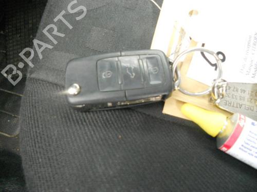 Seat buckle VW GOLF V (1K1)  | BP20028709I32 