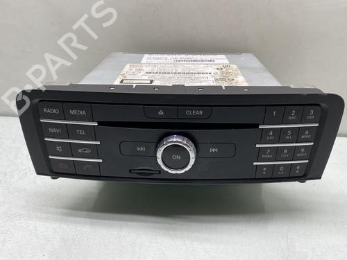 Autoradio für MERCEDES-BENZ A-CLASS (W176) A 200 CDI / d (176.008) (136 hp) 30935441