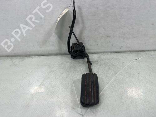 Pedale Pedale RENAULT CLIO II (BB_, CB_) 1.2 (BB0A, BB0F, BB10, BB1K, BB28, BB2D, BB2H, CB0A,... (58 hp) 36389060 36389060