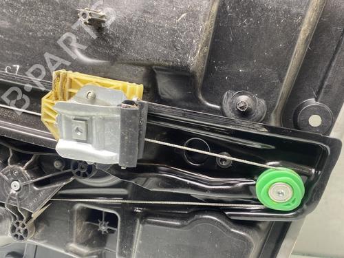 Rear right window mechanism MERCEDES-BENZ A-CLASS (W176) A 180 CDI / d (176.012) | BP28569275C25 