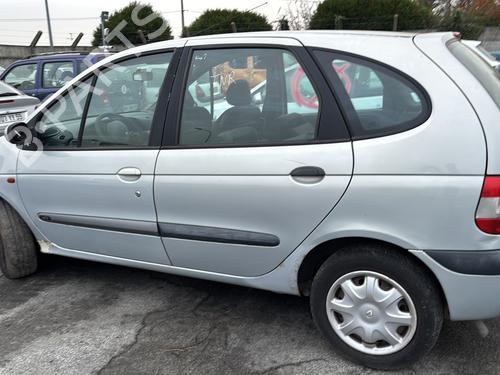 Right front fenders RENAULT SCÉNIC I MPV (JA0/1_, FA0_) 1.9 dTi (JA0N) | BP31064394C42 