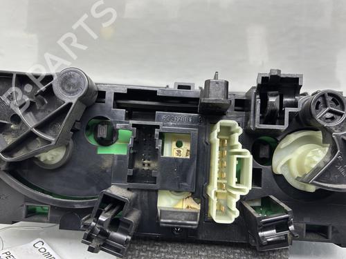 Used Climate control Climate control PEUGEOT 207 (WA_, WC_) 1.4 BiFuel (73 hp) 31915414 31915414