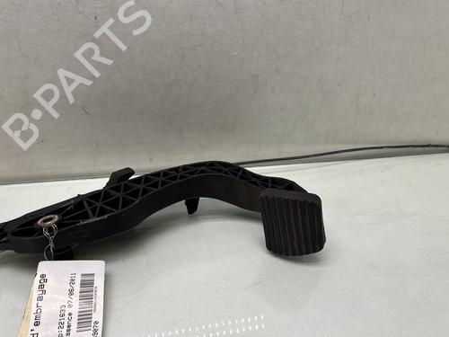Used Clutch pedal Clutch pedal PEUGEOT 206+ (2L_, 2M_) 1.1 (60 hp) 33742376 33742376