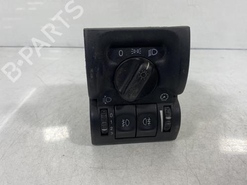 Used Headlight switch OPEL VECTRA B (J96) [1995-2004]  20020024