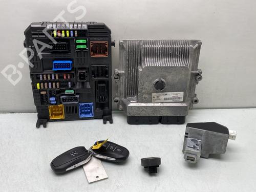 Used Electronic module PEUGEOT 208 II (UB_, UP_, UW_, UJ_) 1.2 PureTech 100 (101 hp) 31613007