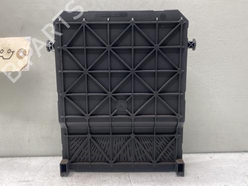 Fuse box PEUGEOT 206+ (2L_, 2M_) 1.4 HDi eco 70 | BP32024572E1 