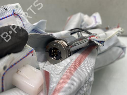 Left curtain airbag TOYOTA YARIS (_P13_) 1.5 Hybrid (NHP130_, NHP130) | BP28704776C11