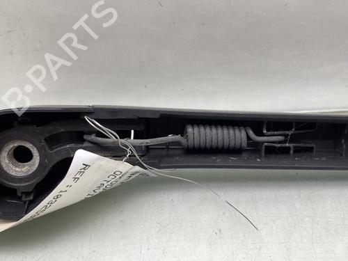 rear-windshield-wiper-arm-skoda-octavia-iii-combi-5e5-5e6-2012-2013-2014-2015-2016-2017-2018-2019-2020-26708684 main image