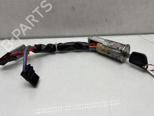 Used Ignition barrel PEUGEOT 106 II (1A_, 1C_) 1.0 i (50 hp) 27632529