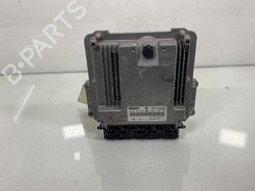 Used Engine control unit (ECU) Engine control unit (ECU) RENAULT TRAFIC II Bus (JL) 2.0 dCi 115 (JL00, JL01, JL0H, JL0M, JL0U) (114 hp) 21197007 21197007
