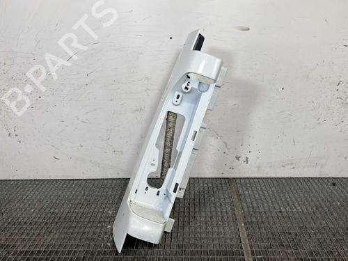 Used Headlight eyebrow NISSAN PRIMASTAR Van (X82) 2.0 dCi 150 (150 hp) 32250041