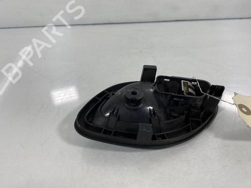 Used Rear left interior door handle Rear left interior door handle RENAULT LAGUNA II (BG0/1_) 1.9 dCi (BG08, BG0G) (120 hp) 19956104 19956104