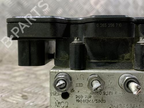 abs-pump-dacia-logan-mcv-ii-10-sce-75-476609211r-2013-19955031 main image