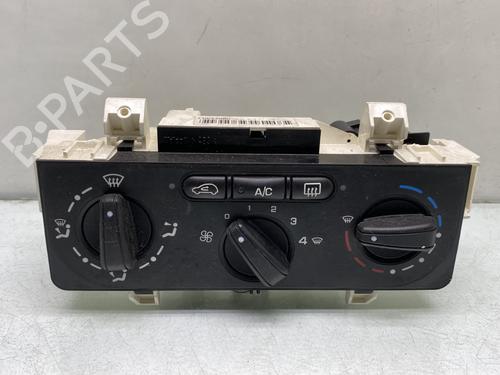 Used Climate control PEUGEOT 1007 (KM_) 1.4 HDi (68 hp) 31641485