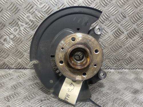 Used Right front steering knuckle RENAULT CLIO V (B7_) 1.5 Blue dCi 100 (B7AD) (101 hp) 31211808