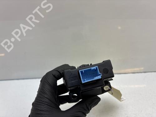 Kombi Kontakt / Stilkkontakt Kombi Kontakt / Stilkkontakt 37678576 37678576
