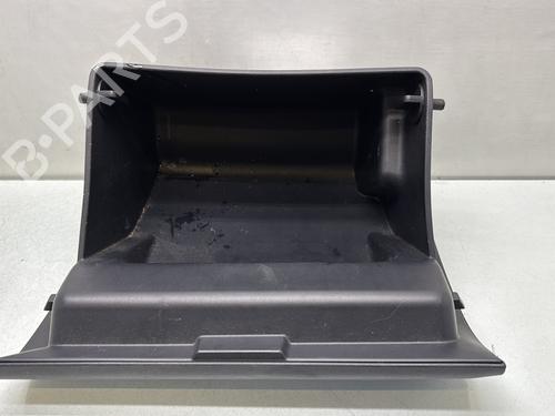 Used Glove box Glove box FORD PUMA (J2K, CF7) 1.0 EcoBoost mHEV (125 hp) 33204319 33204319