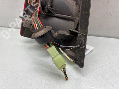 Used Right taillight Right taillight 39393520 39393520