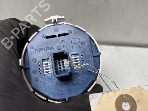 Used Warning switch Warning switch TOYOTA YARIS (_P13_) 1.5 Hybrid (NHP130_, NHP130) (101 hp) 30297099 30297099