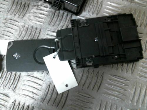 Used Electronic module Electronic module RENAULT MEGANE III Grandtour (KZ0/1) 1.9 dCi (KZ0J, KZ0N, KZ1S) (131 hp) 22694779 22694779