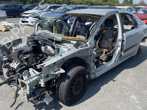 Pièces Détachées Usagées RENAULT LAGUNA II (BG0/1_) 1.8 16V (BG04, BG0B, BG0C, BG0V) (117 hp) 4377044