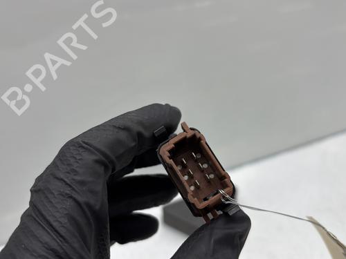 Right front window switch RENAULT LAGUNA II (BG0/1_) 1.8 16V (BG04, BG0B, BG0C, BG0V) | BP28519631I26 - Image 2