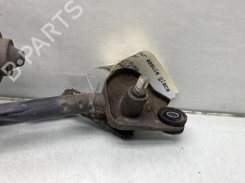Front wiper motor KIA CERATO I Hatchback (LD) 1.5 CRDi | BP20312238M29 