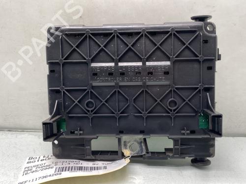 Used Fuse box Fuse box PEUGEOT 206 Hatchback (2A/C) 1.4 HDi eco 70 (68 hp) 31172283 31172283