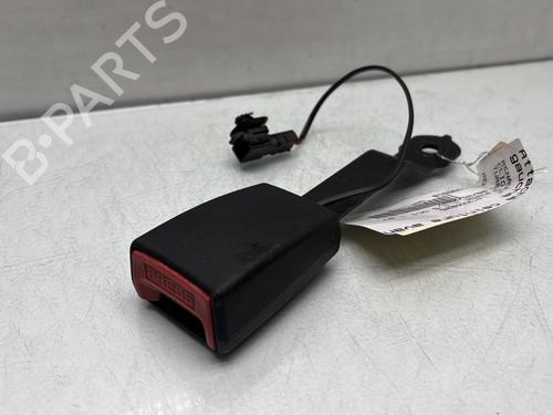 Used Seat buckle RENAULT CLIO III (BR0/1, CR0/1) 1.5 dCi (BR17, CR17) (86 hp) 29507823