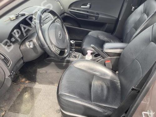 Left sun visor KIA CEE'D Hatchback (ED) 1.6 CRDi 90 | BP21963052I1 - Image 18