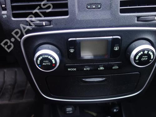 Warning switch HYUNDAI SONATA V (NF) 2.0 CRDi | BP20014689I22 - Image 4