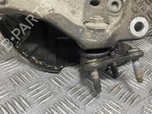 Left front steering knuckle VW TOURAN (5T1) 2.0 TDI | BP31212625M25 