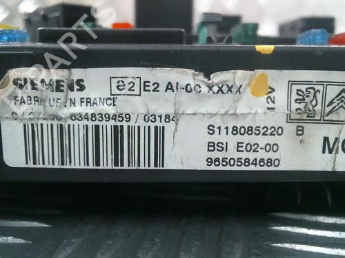 Used Electronic module Electronic module PEUGEOT 206 Hatchback (2A/C) 2.0 HDI 90 (90 hp) 22694901 22694901