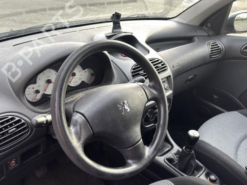 Third brake light PEUGEOT 206 Hatchback (2A/C) 1.1 i | BP31313413L11 