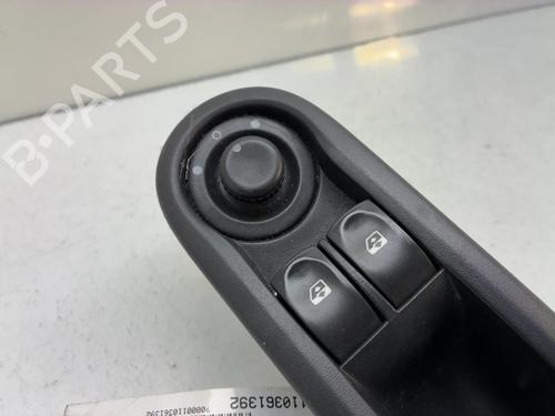 left-front-window-switch-renault-twingo-ii-cn0_-2007-39946095 main image