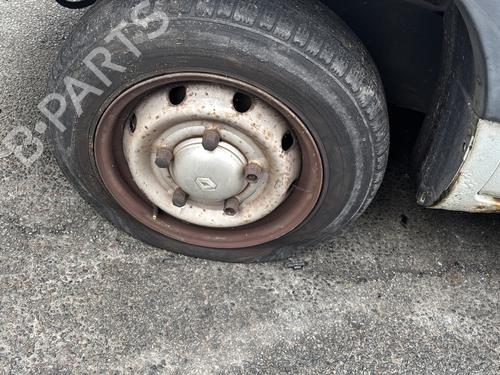 Front left quarter glass RENAULT MASTER II Van (FD) 2.5 D (FD0A, FD0E, FD2E, FD3E) | BP32063339C111 