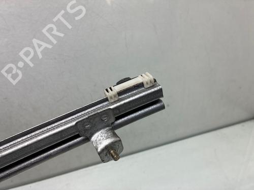 Vindusheismekanisme venstre bak Vindusheismekanisme venstre bak RENAULT LAGUNA II Grandtour (KG0/1_) 1.9 dCi (KG0G) (120 hp) 34242896 34242896