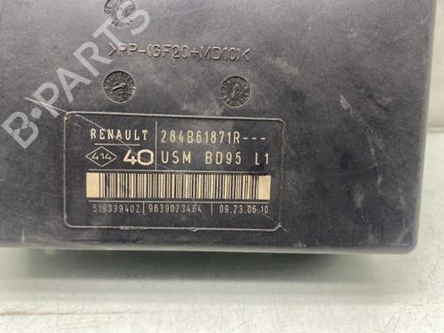 Used Electronic module RENAULT MEGANE III Hatchback (BZ0/1_, B3_) 1.5 dCi (106 hp) 19991129
