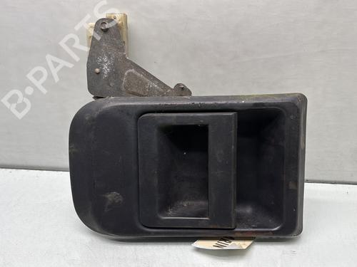 Used Exterior handle IVECO DAILY III Platform/Chassis 35 S 11,35 C 11 (A2FC13AA, A6FBU4AB, A2NB14A1, A2ND13A1,... (106 hp) 30307320