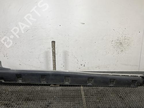 Høyre side kjol DACIA DUSTER (HS_) 1.5 dCi (86 hp) 32126044