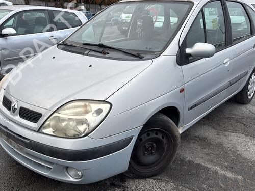 Right front fenders RENAULT SCÉNIC I MPV (JA0/1_, FA0_) 1.9 dTi (JA0N) | BP31064394C42 