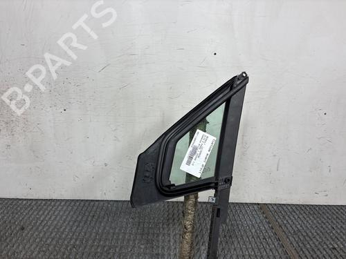 front-right-quarter-glass-renault-clio-v-b7_-2019-38066709 main image