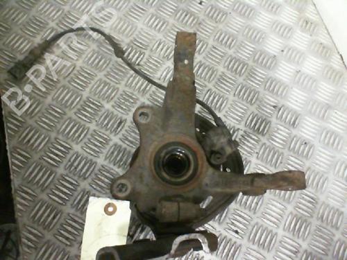 Used Right front steering knuckle Right front steering knuckle OPEL CORSA C (X01) 1.2 (F08, F68) (75 hp) 20020229 20020229