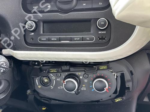 Right taillight RENAULT TWINGO III (BCM_, BCA_) 1.0 SCe 70 (BCMB) | BP25758757C35 - Image 12