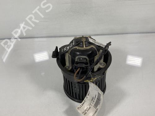 Heater blower motor PEUGEOT 308 I (4A_, 4C_) 1.6 HDi | BP20017813M62 