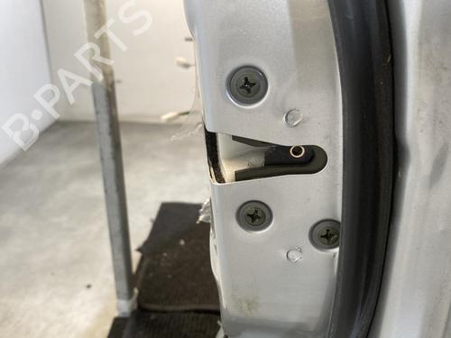 right-front-door-suzuki-wagon-r-hatchback-mm-6800183e00-2000-19962607 main image