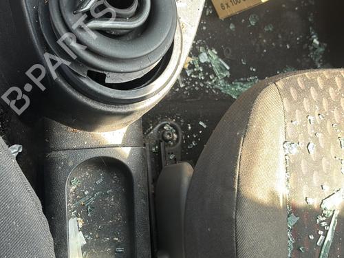 Tankdop FORD FIESTA V (JH_, JD_) 1.4 16V | BP30777898C161